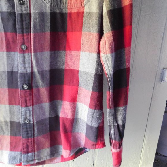 🍎 Country Flannel Shirt - Picture 6 of 6